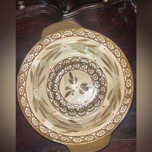 Old World Temp-tations Bowl with Handles